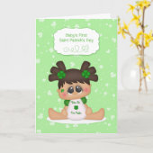 セント·パトリックの日，ベビー初のかわいい女の子 カード (黄色い花)