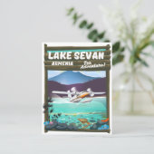 セヴァンアルメニア湖ヴィンテージスタイル旅行ポスター ポストカード (スタンド正面)