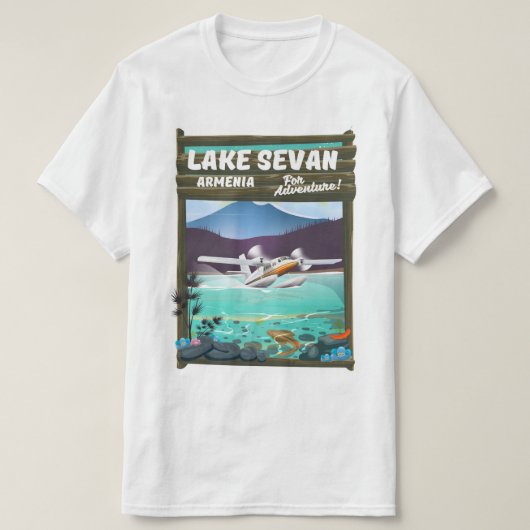 セヴァンアルメニア湖ヴィンテージスタイル旅行ポスター Tシャツ (デザイン正面)