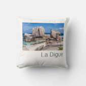 セーシェルラディグエアンセマロンビーチヴィンテージ クッション (正面)