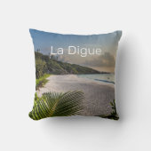 セーシェルラディグースサンセットビーチホリデースーベリーホテル クッション (正面)