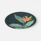 セージの葉とトロピカルフラワーが暗いターコイズブルーの背景 ペーパープレート (アングル)