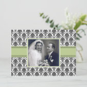 セージグリーンのダマスク・アニバーサリー・パーティー招待状 招待状 (スタンド正面)