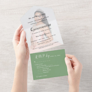 セージグリーンの写真用背景　出欠確認付イベント招待状 オールインワン招待状