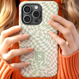 セージグリーンの波状チェック柄モノグラム iPhone 15ケース