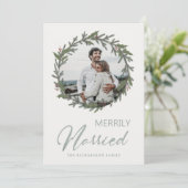 セージグリーンクリスマスリースフォトメリリ結婚したー シーズンカード (スタンド正面)