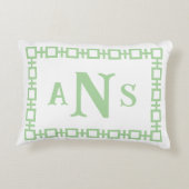 セージグリーンスクエアギリシャ鍵モノグラム アクセントクッション (裏面)