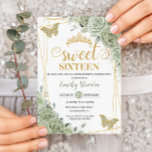 セージグリーンフローラ蝶金ゴールドSweet sixteen 招待状<br><div class="desc">このシックな甘い16誕生日招待は、繊細な水色のセージ緑のフローラ、ソフトなセージの緑とセージと金ゴールド蝶によって飾られた金ゴールドグリッター幾何学的なフレームを特徴とする。詳細で簡単かつ迅速にパーソナライズし、単にitボタンを押すだけでカスタマイズ、文字のスタイルと配置をさらに再配置し、フォーマットする。ハッピーキャットスタジオ</div>