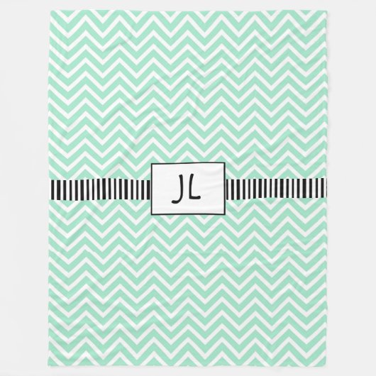 セージグリーンブラックストライプのフリースブモノグラムのレンケ フリースブランケット (正面)