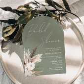 セージグリーンボーホアーチホワイトフローラブライダルシャワー 招待状