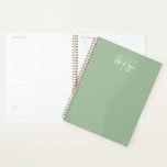 セージグリーンミニマルシンプルリストIIモノグラム プランナー手帳<br><div class="desc">Sage Green Minimalistプランナーシンプル2モノグラムボス、コンサルタント、プロフェッショナル、ビジネスマンに最適。</div>