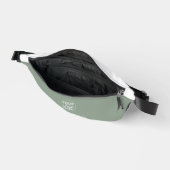 セージグリーン文字&ビジネスロゴlブランドプロモーション ファニーパック (見開き)