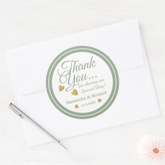 セージグリーン金ゴールド結婚ハートの件 ラウンドシール (封筒)