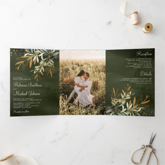 セージグリーン ゴールド オリーブの葉の枝の写真 ウェディング 三つ折り招待状 (内部)