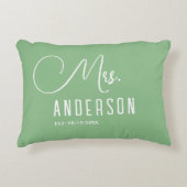 セージグリーン & ホワイト クラシック エレガント アクセント ピロー (正面)