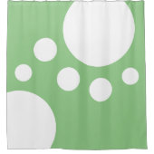 セージグリーン : 白のモダンなドット シャワーカーテン (正面)