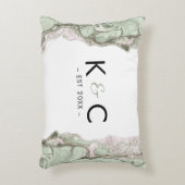 セージグリーン&赤面ピンクミニマリストマーブル結婚ズ アクセントクッション (正面(垂直))