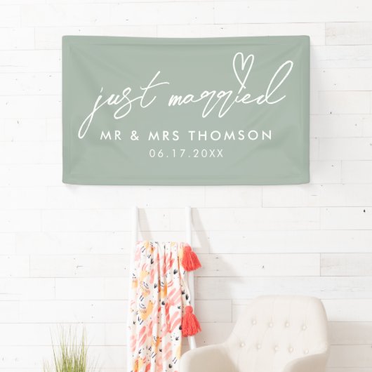 セージモダングリーンたった今結婚しましたエレガントな結婚式 横断幕 (インサイチュ)