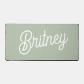 セージモダン・グパーソナライズされたリーン・モノグラムと名前 デスクマット (正面)