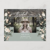 セージ素朴の葉のライトと白フローラ インビテーションポストカード (正面)