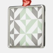 セージ緑とシルバー幾何学的ジグザグ メタルオーナメント (左)