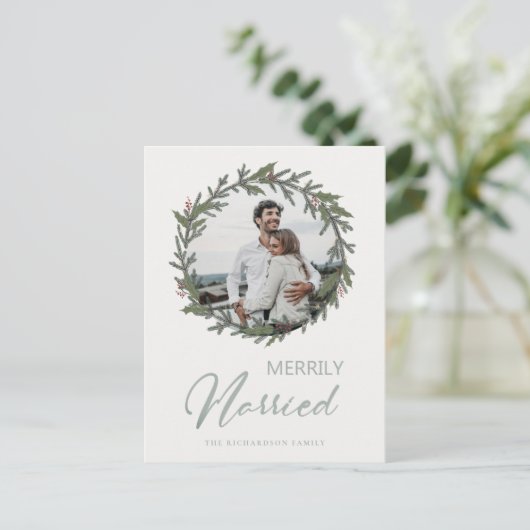 セージ緑のクリスマスリース写真メリー結婚したリー シーズンポストカード (スタンド正面)