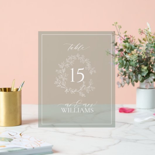 セージ緑のクレストモノグラム結婚のテーブル番号 アクリルサイン (ウェディング)