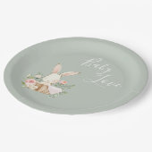 セージ緑のベビーラブスクリプトベビーシャワー ペーパープレート (アングル)