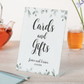 セージ緑のユーカリ緑のカードとギフト 台座サイン (インサイチュ)