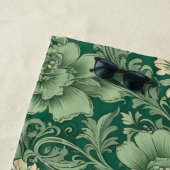 セージ緑のヴィンテージフローラルパターン ビーチタオル (インサイチュ)