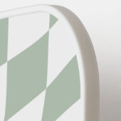 セージ緑の反ったチェッカーボードピックボールパドル ピックルボールラケット (左詳細)