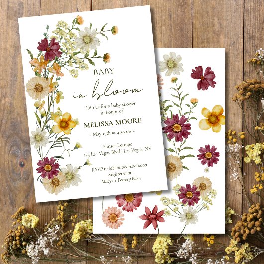 セージ緑の小さなワイルドフラワー赤ちゃんシャワー 招待状