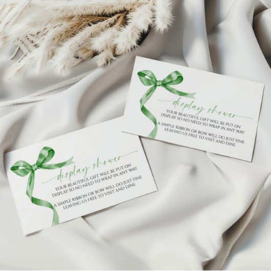 セージ緑の弓表示ベビーシャワー囲いカード エンクロージャーカード