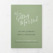セージ緑の文字と白の小さなハート結婚の 三つ折り招待状 (カバー)