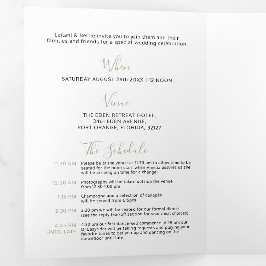 セージ緑の文字と白の小さなハート結婚の 三つ折り招待状 (内部最初)