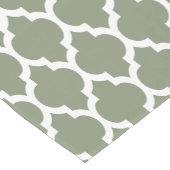 セージ緑の白モロッコ#4LGパターン ショートテーブルランナー (コーナー)