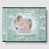 セージ緑の絹のカーテンとフラミンゴスの花 ゲストブック (正面)