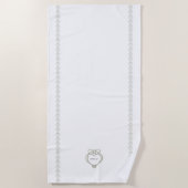 セージ緑アイリッシュケルト白鳥ラブノットファミリー名 ビーチタオル (正面)