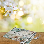 セージ緑クリーム花模様名スクリプト カッティングボード