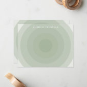 セージ緑ミニマリストサークルグラデーションモノグラム ノートカード (正面/裏面インサイチュ)