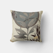 セージ緑、グレー、クリーム芸術的の水色 クッション (正面)