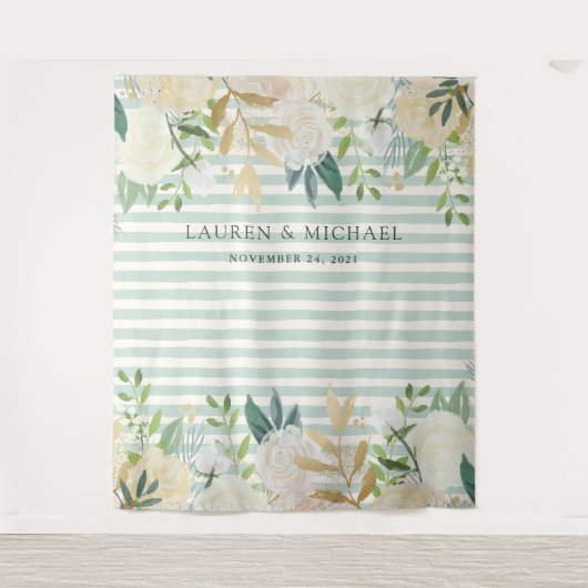 セージ&アイボリー フラワーバックドロップ | フォトブース タペストリー (正面)