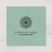 セージ – グリーンフェイクリネン&ブラックマンダラ スクエア名刺 (正面)