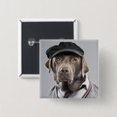 セーターおよび帽子の犬 缶バッジ (正面&裏面)