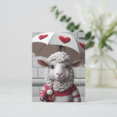 セーターと傘が入ったかわいい羊 ポストカード (スタンド正面)