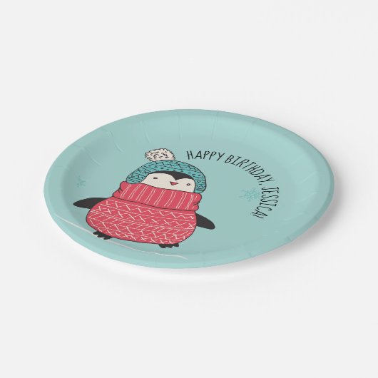 セーターに編まれたかわいいペンギンパーソナライズされたたち ペーパープレート (アングル)