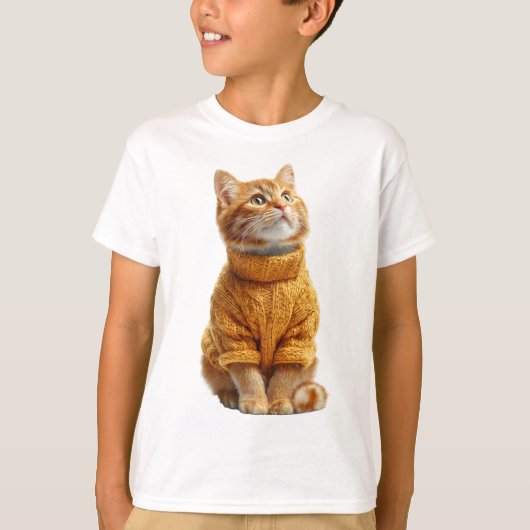 セーターを着たオレンジタビー猫の子供服 Tシャツ (正面)