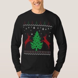 セーターを着たクラシックな醜いクリスマスツリー Tシャツ