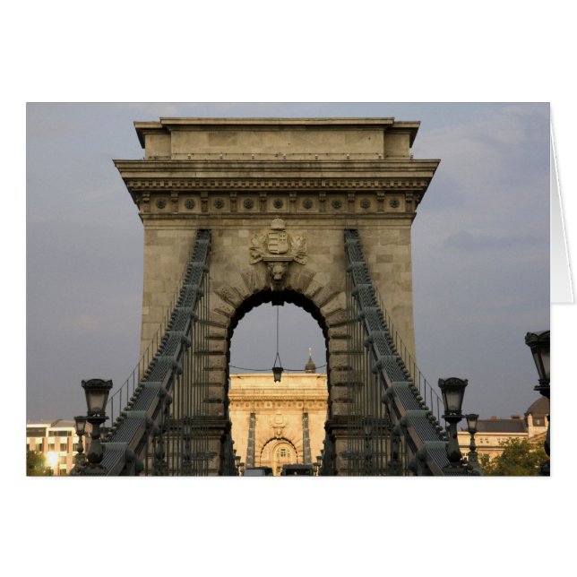セーチェーニ橋 (Szechenyi Chain Bridge) (正面横)