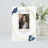 セーブザデート |モダン深いインディゴブルーと金ゴールド 招待状 (スタンド正面)